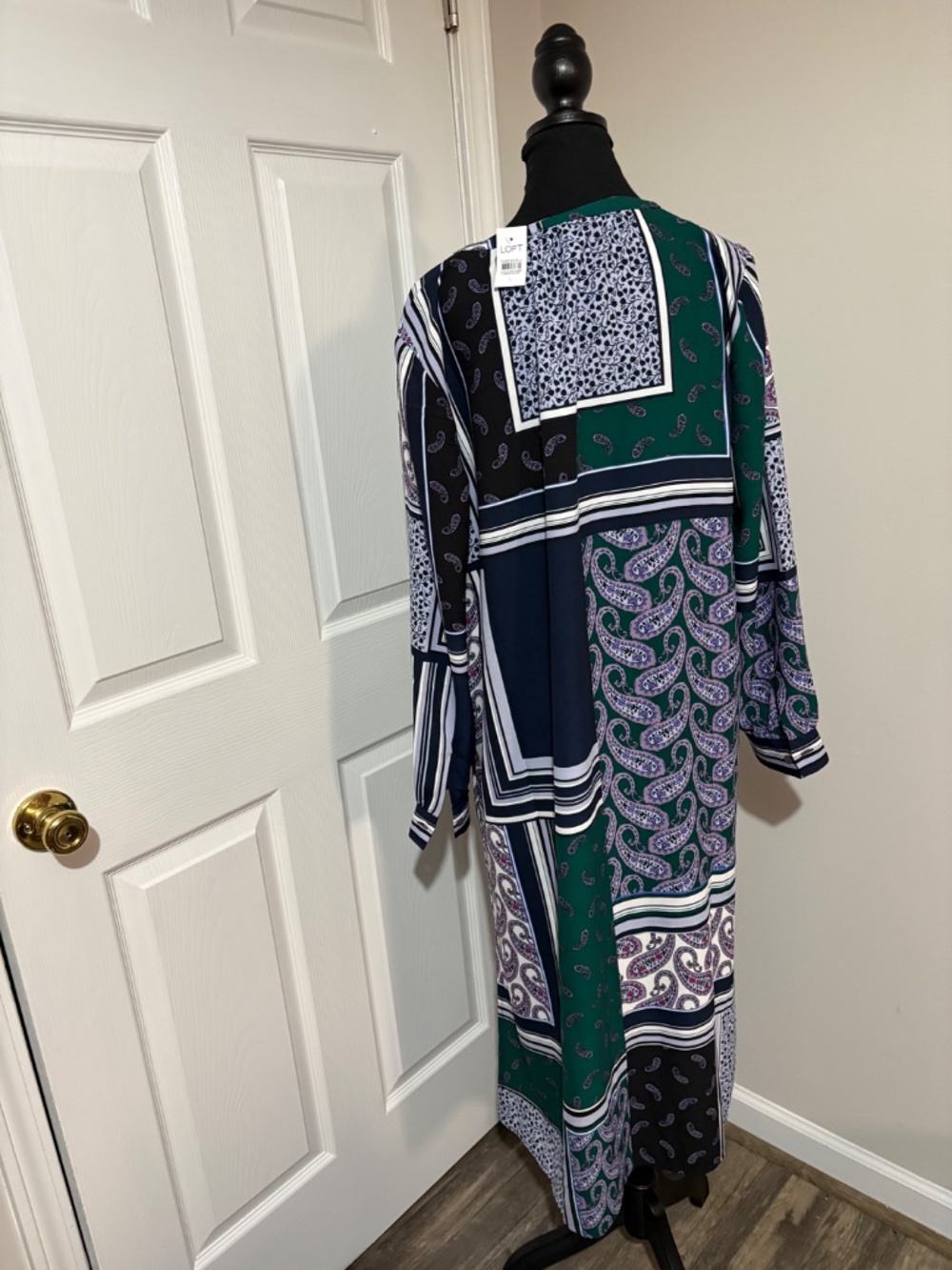 Loft Dress - Picture 6 of 11